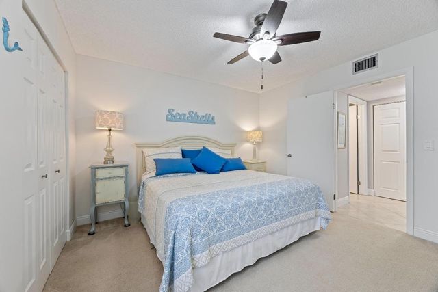 7649 Tahiti Lane 103, Lake Worth, FL 33467