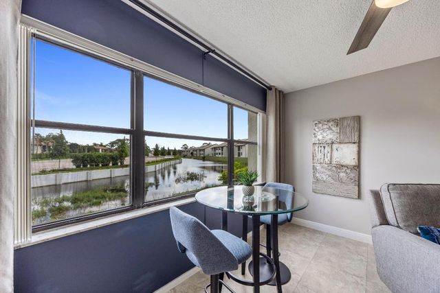 7649 Tahiti Lane 103, Lake Worth, FL 33467