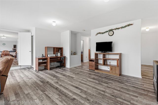 5265 Smiths Creek Road, Kimball Township, MI 48074