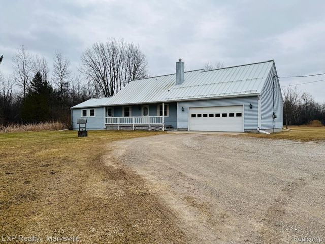 5265 Smiths Creek Road, Kimball Township, MI 48074