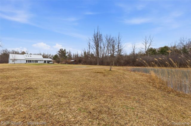 5265 Smiths Creek Road, Kimball Township, MI 48074