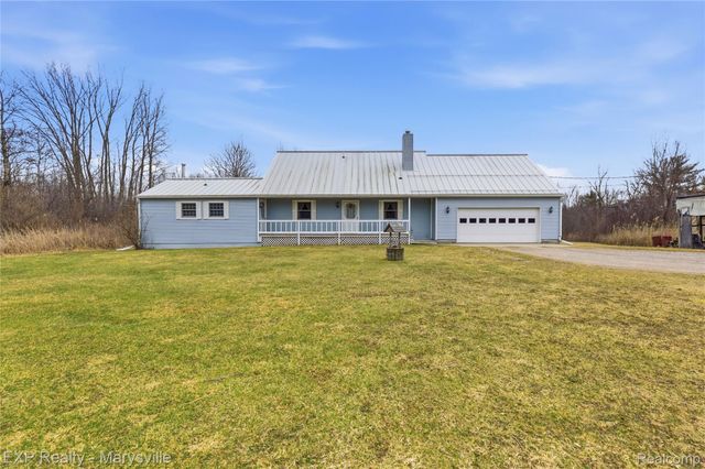 5265 Smiths Creek Road, Kimball Township, MI 48074