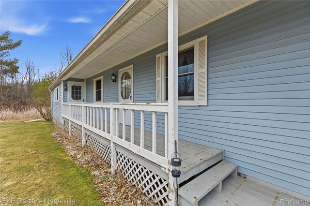 5265 Smiths Creek Road, Kimball Township, MI 48074