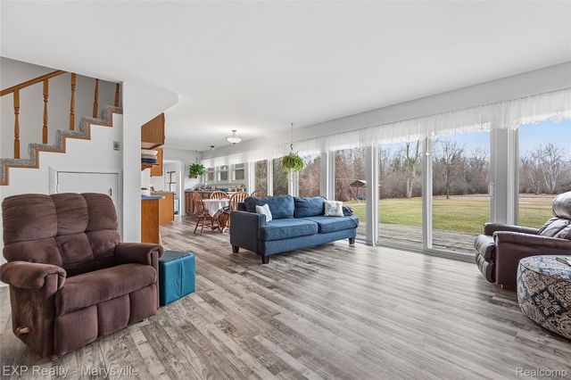 5265 Smiths Creek Road, Kimball Township, MI 48074