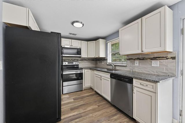 3417 DANNY BRYAN BOULEVARD, Tampa, FL 33619