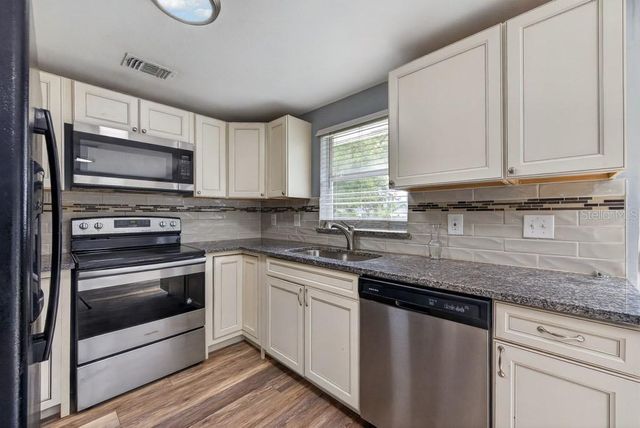 3417 DANNY BRYAN BOULEVARD, Tampa, FL 33619