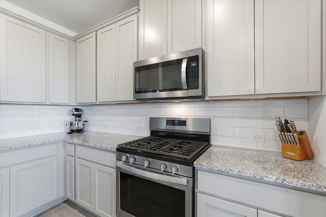 10709 Table Bluff Street, Aubrey, TX 76227