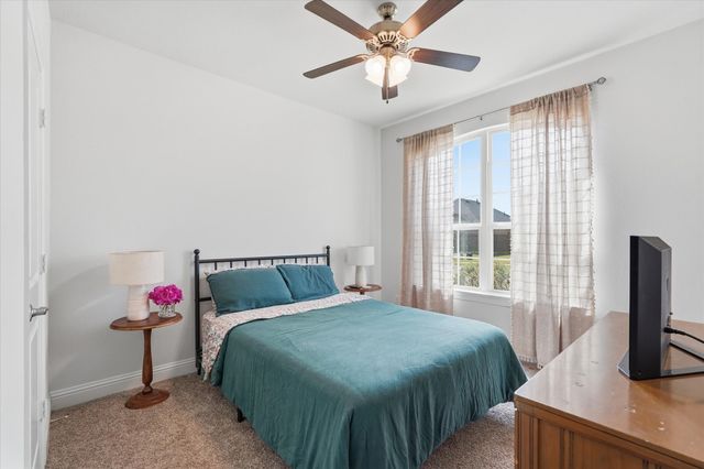 10709 Table Bluff Street, Aubrey, TX 76227