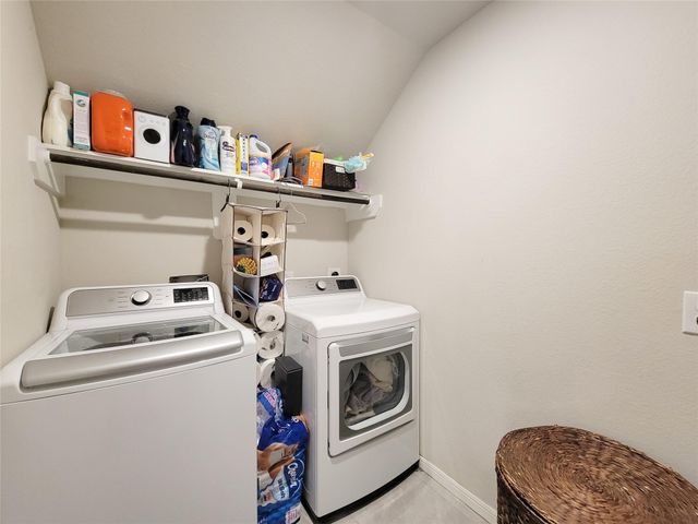 8003 Ecru Lane, Rosharon, TX 77583