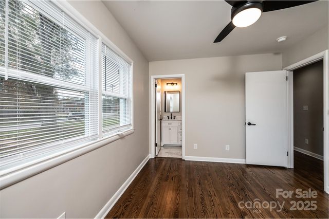 908 13th Street NW, Conover, NC 28613