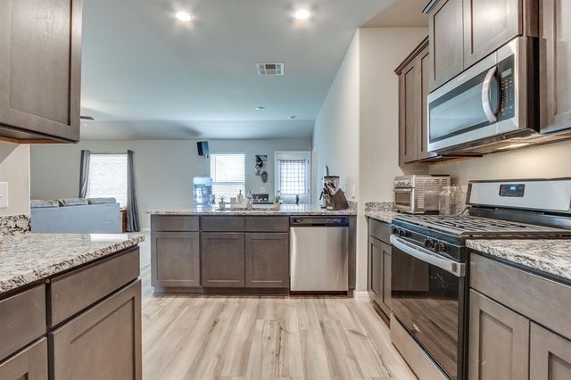 1705 Vermilion Lane, El Reno, OK 73036