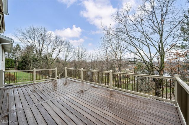 30185 Overlook Drive, Wickliffe, OH 44092