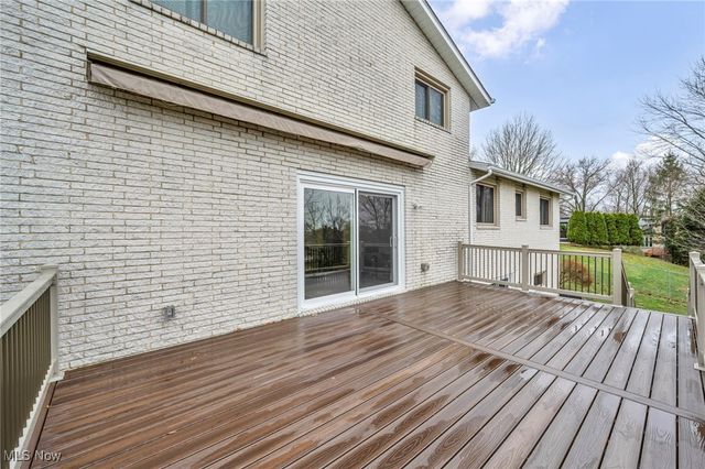 30185 Overlook Drive, Wickliffe, OH 44092