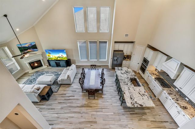 1652 Longwood Glen Lane, Friendswood, TX 77546