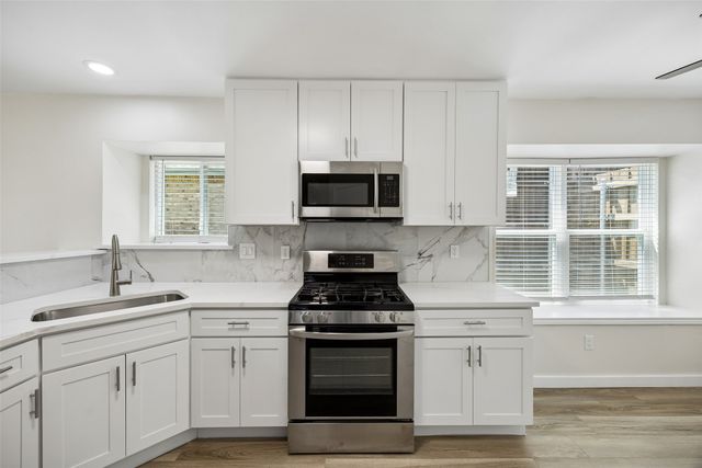 2035 Sancerre Lane, Carrollton, TX 75007