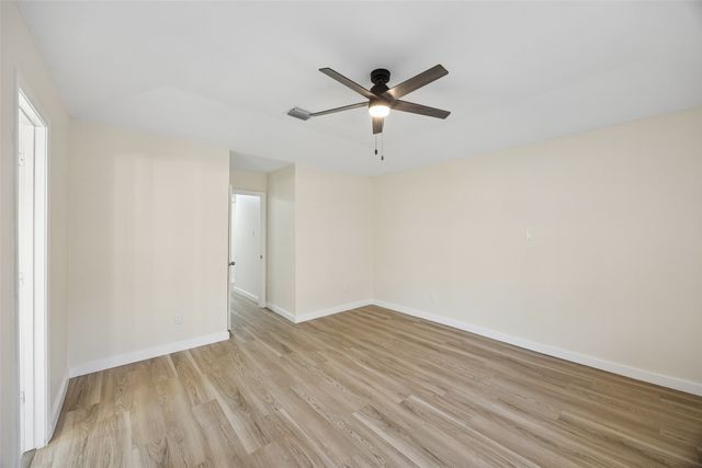 2035 Sancerre Lane, Carrollton, TX 75007