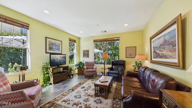 1807 S Mayflower Avenue, Monrovia, CA 91016