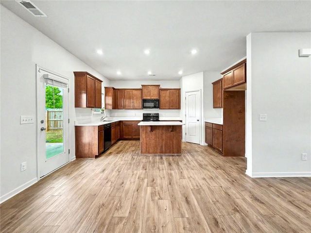 640 Summerfield Lane NW, Cartersville, GA 30120