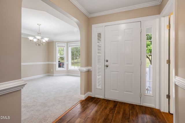 517 Texanna Way, Holly Springs, NC 27540