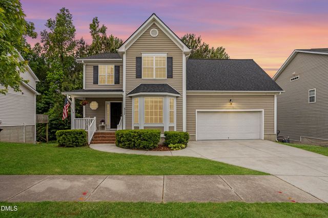 517 Texanna Way, Holly Springs, NC 27540