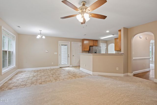 517 Texanna Way, Holly Springs, NC 27540