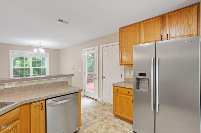 517 Texanna Way, Holly Springs, NC 27540