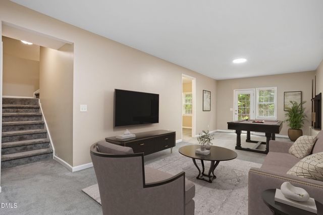 517 Texanna Way, Holly Springs, NC 27540