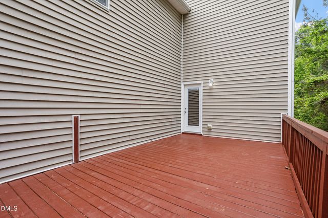 517 Texanna Way, Holly Springs, NC 27540