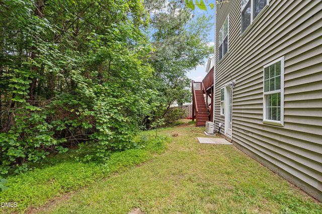517 Texanna Way, Holly Springs, NC 27540