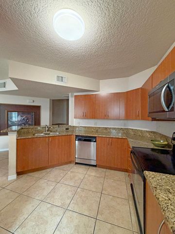 152 SW Peacock Blvd Apt 27-101, Port St Lucie, FL 34986