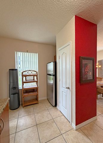 152 SW Peacock Blvd Apt 27-101, Port St Lucie, FL 34986