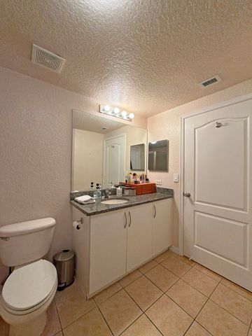 152 SW Peacock Blvd Apt 27-101, Port St Lucie, FL 34986