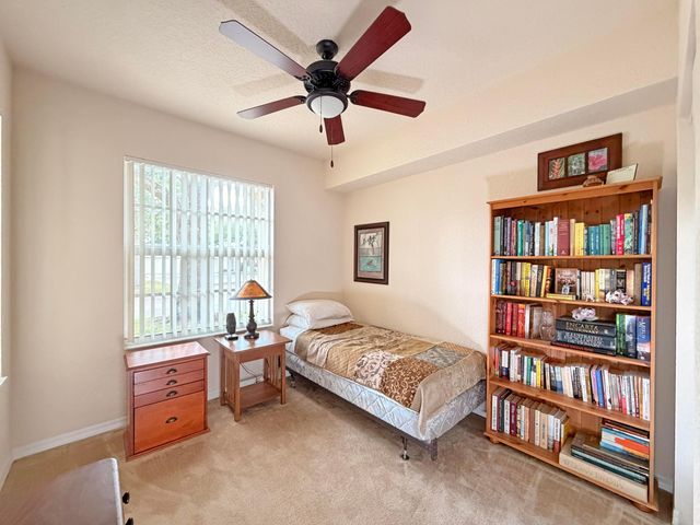 152 SW Peacock Blvd Apt 27-101, Port St Lucie, FL 34986