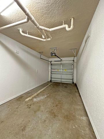 152 SW Peacock Blvd Apt 27-101, Port St Lucie, FL 34986