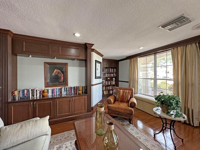 152 SW Peacock Blvd Apt 27-101, Port St Lucie, FL 34986
