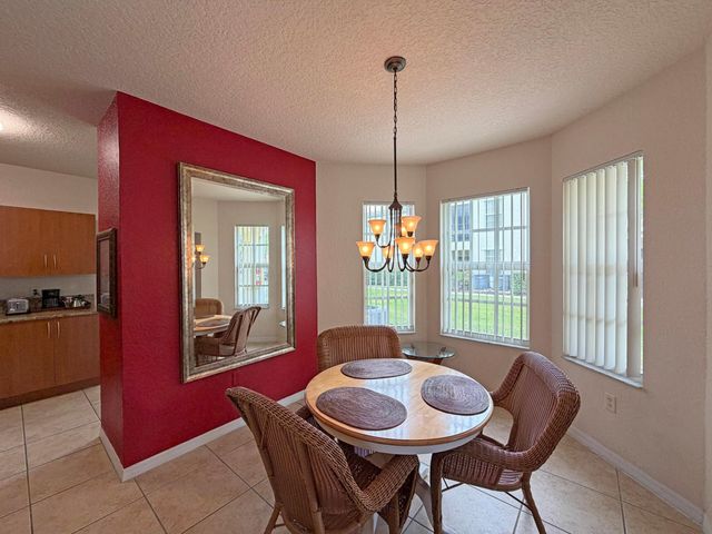 152 SW Peacock Blvd Apt 27-101, Port St Lucie, FL 34986