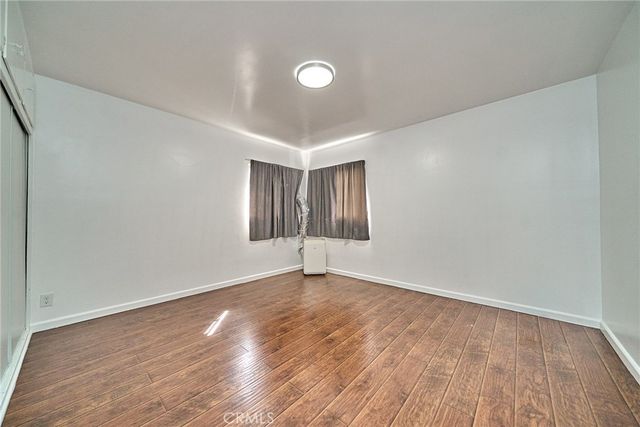 3011 S West View, Los Angeles, CA 90016