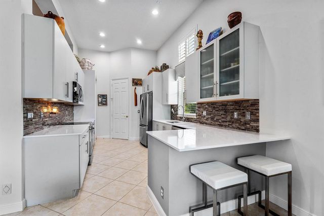 8192 Spyglass Drive, West Palm Beach, FL 33412