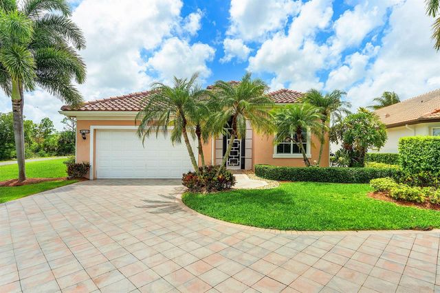 8192 Spyglass Drive, West Palm Beach, FL 33412