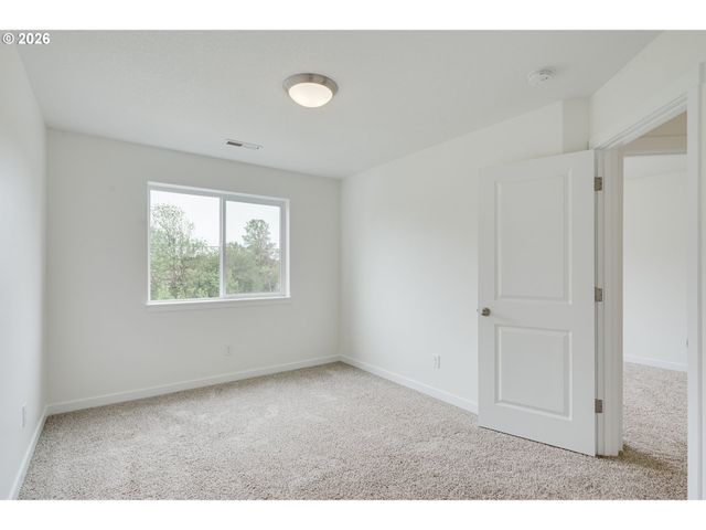 1043 N FAIRHOPE Pl, Ridgefield, WA 98642