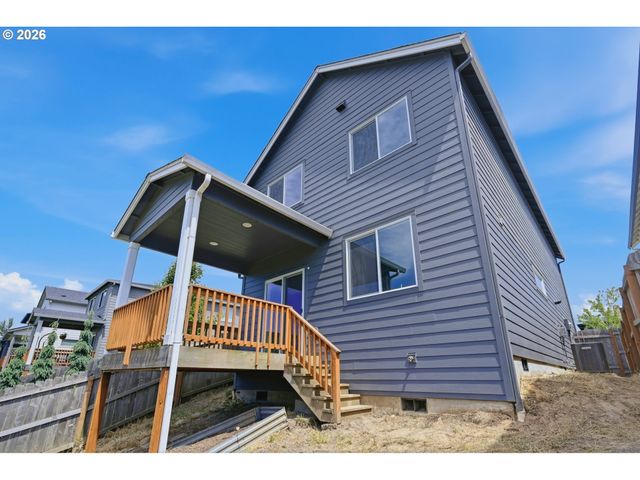 1043 N FAIRHOPE Pl, Ridgefield, WA 98642