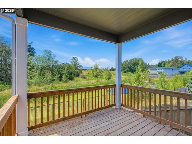 1043 N FAIRHOPE Pl, Ridgefield, WA 98642
