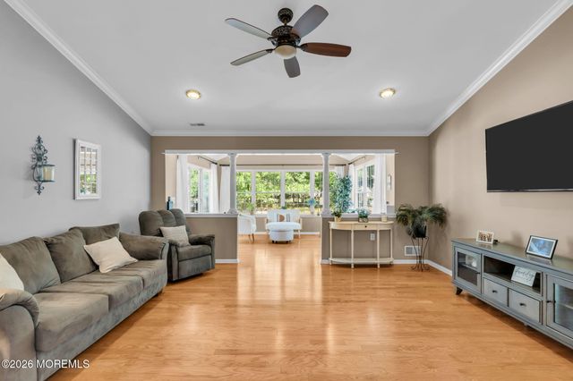55 Cypress Point Lane, Jackson, NJ 08527