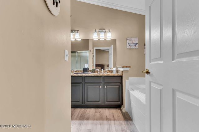 55 Cypress Point Lane, Jackson, NJ 08527