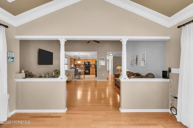 55 Cypress Point Lane, Jackson, NJ 08527