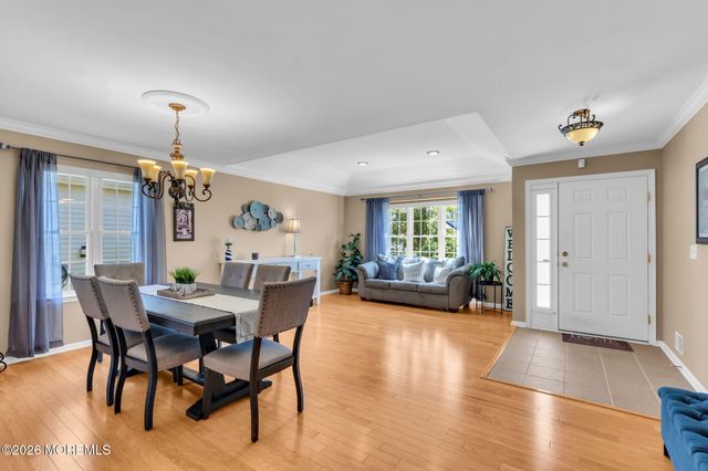 55 Cypress Point Lane, Jackson, NJ 08527
