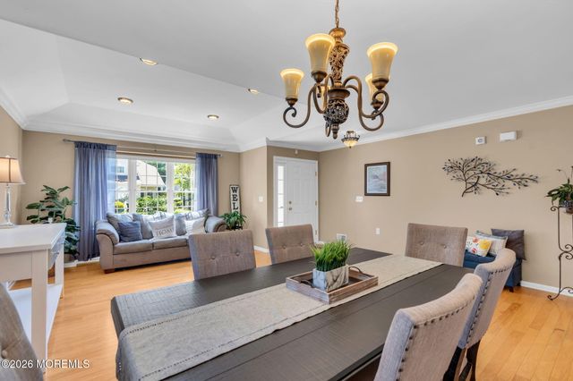 55 Cypress Point Lane, Jackson, NJ 08527