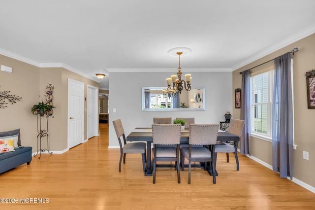 55 Cypress Point Lane, Jackson, NJ 08527
