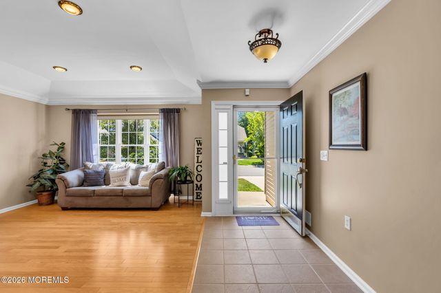 55 Cypress Point Lane, Jackson, NJ 08527