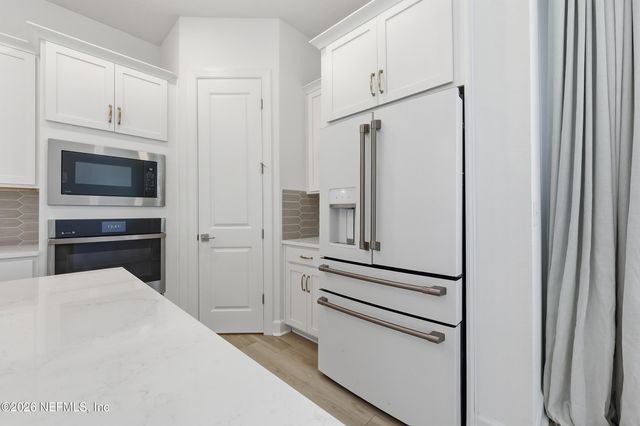 88 SUTTON Drive, Ponte Vedra, FL 32081